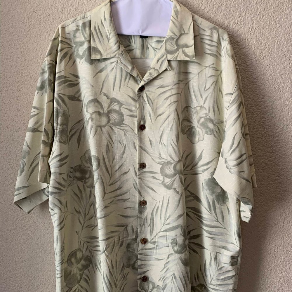 Tommy Bahama 100% Silk Men's Floral Shirt